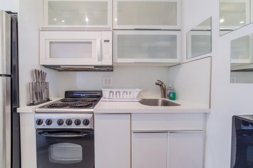 2 Bedroom On The Beach ! Miami Beach Exteriör bild